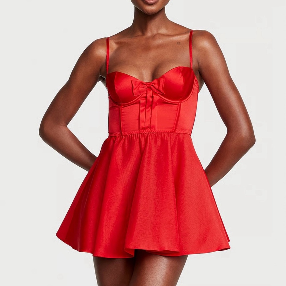 NWT Victoria’s Secret Bow-Topped Bustier Slip Dress Size XXL